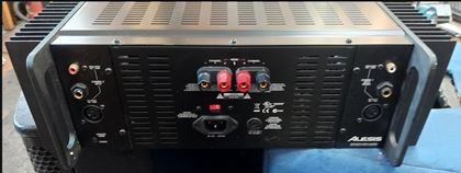 Alesis-RA500 studio monitor amp